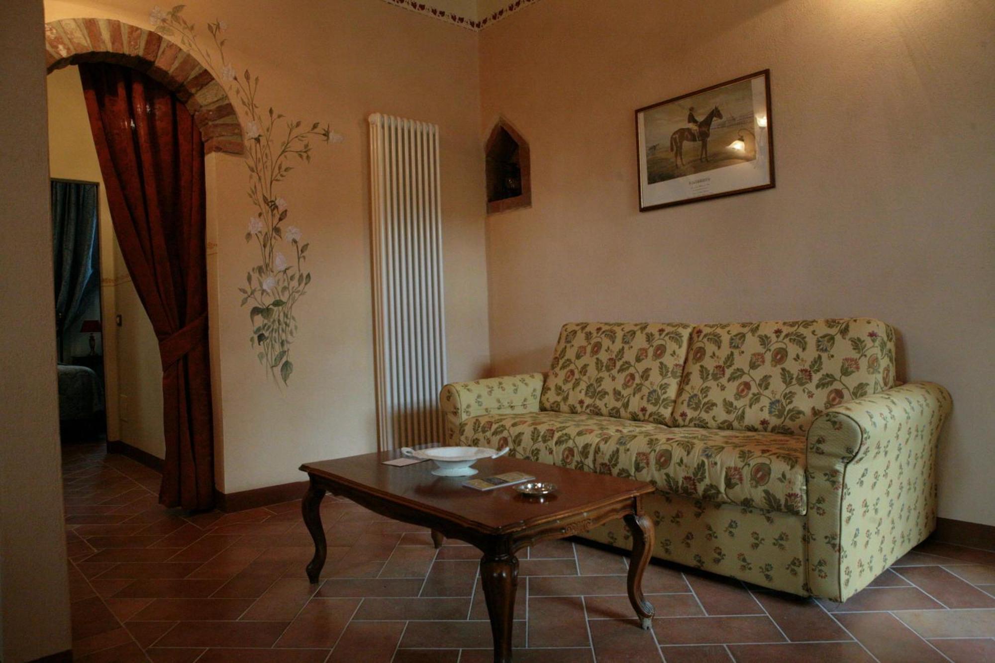 Agriturismo Renaccino Сиена Екстериор снимка